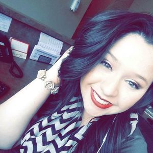 Meet your Posher, Daniela