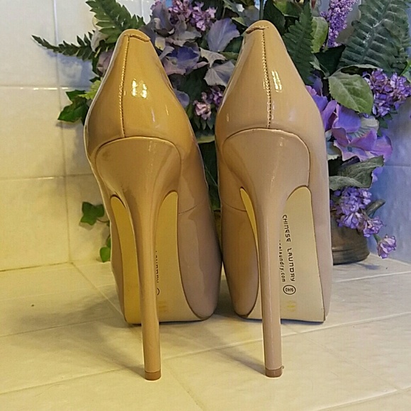 Chinese Laundry pumps - Picture 3 of 4