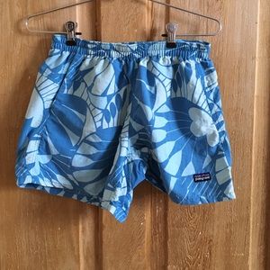 Patagonia women's baggies shorts 5''