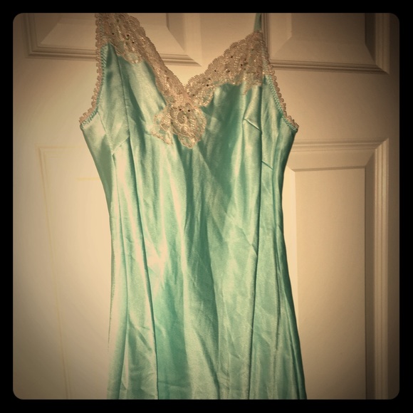 Victoria's Secret nightgown