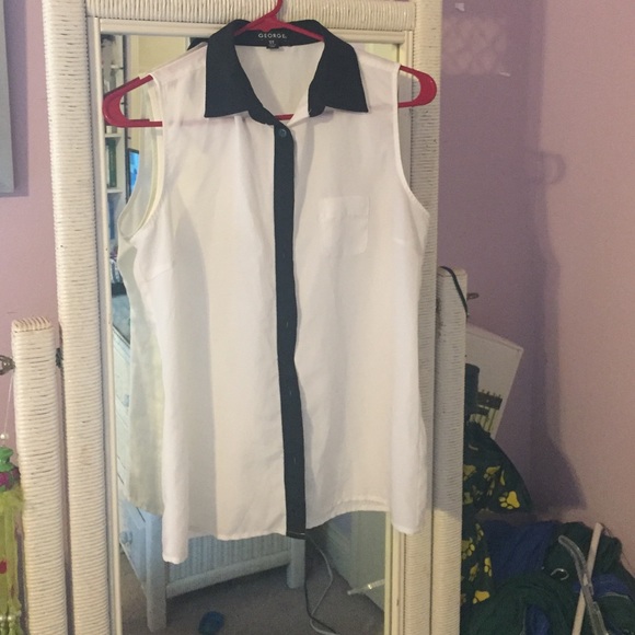 Super cute black and white tank top! Only worn 2x - Picture 1 of 2