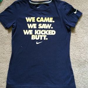 Women's Nike tee, like new!