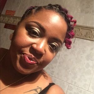 Meet your Posher, Subira
