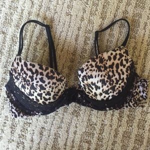 Victoria's Secret cheetah very sexy push up bra