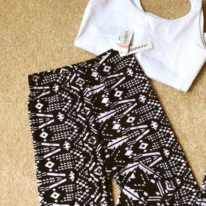 🔲FORNIA Geometric Soft Stretchy Leggings