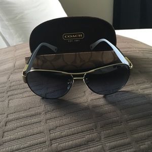 Coach Aviator sunglasses