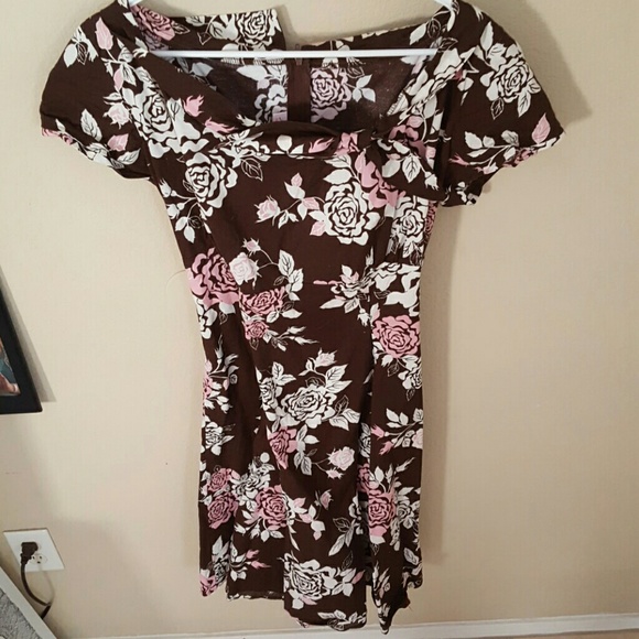 👛SOLD👛Heartbreaker Beverly dress - Picture 2 of 4