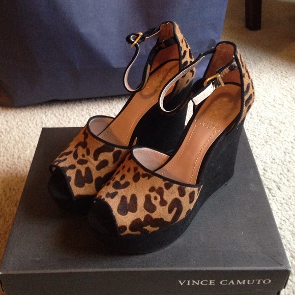 Leopard print suede Vince Camuto wedge sandals