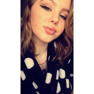 Meet your Posher, Hailey