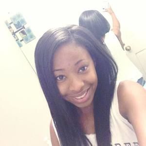 Meet your Posher, Monique