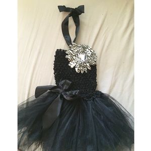✖️✖️SOLD✖️✖️Baby black halter tutu dress