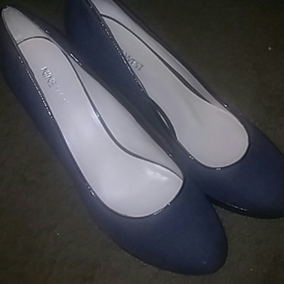 NINE WEST pumps.