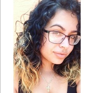 Meet your Posher, Glenda