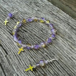 Bracelet and earring set