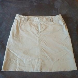 Casual khaki skirt