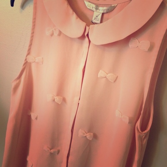 Peter Pan collar w/ 🎀
