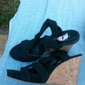 Black wedge sandals