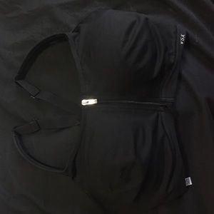 Knockout Victoria Secret Front Close Sports Bra!