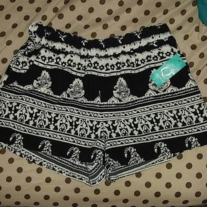 MINE flowy shorts