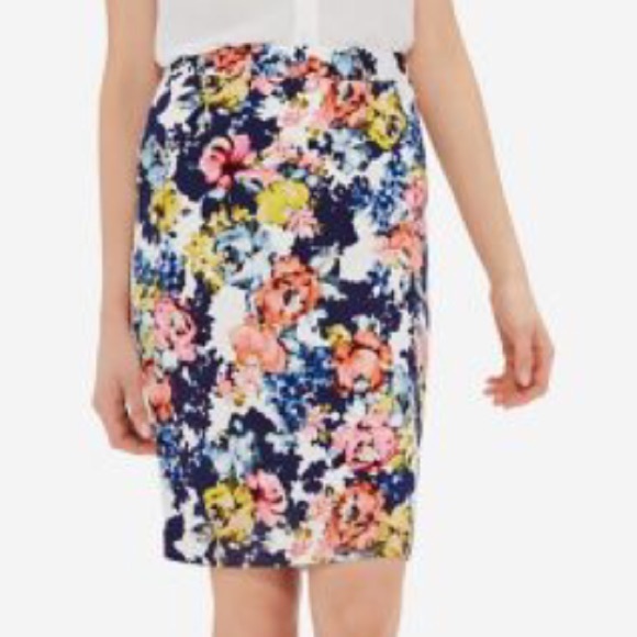 Floral pencil skirt - Picture 4 of 4