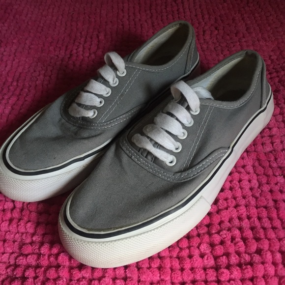 grey vans