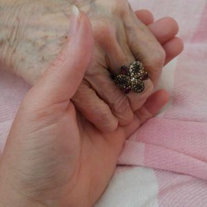 Meet your Posher, Angela