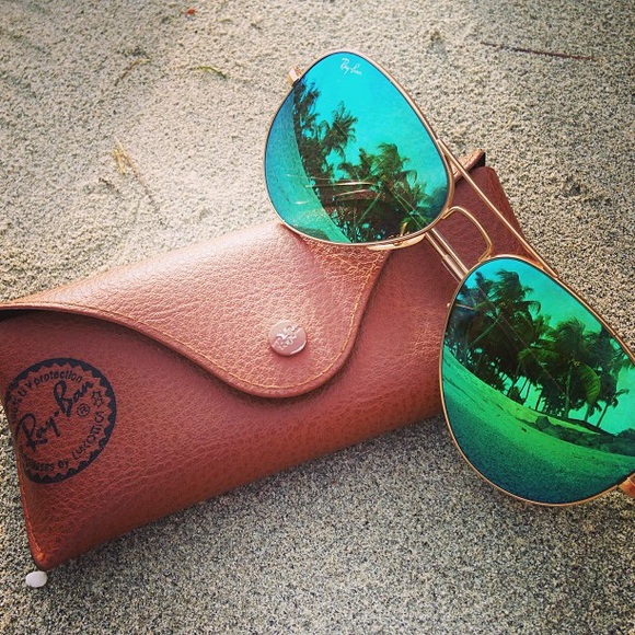 Blue Green Ray Ban aviators
