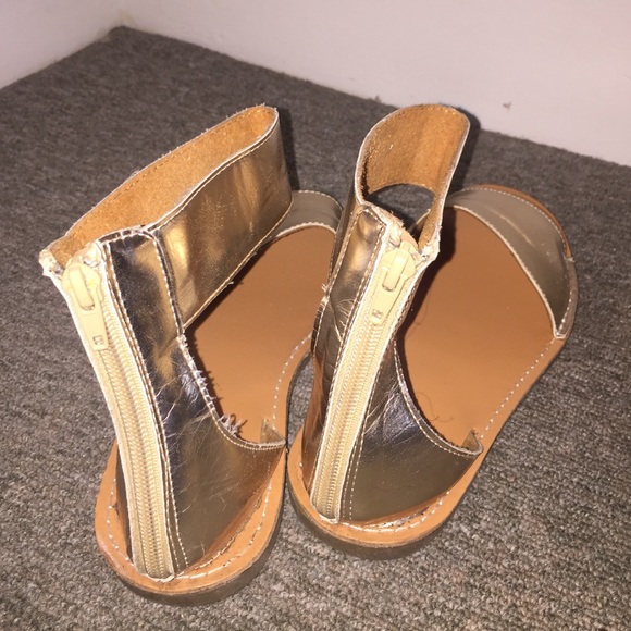 Gold Sandals ✨ - Picture 3 of 3