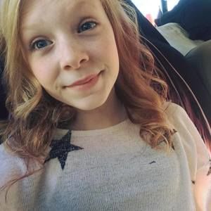 Meet your Posher, Avery