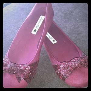 Burgundy flats with a glitter bow
