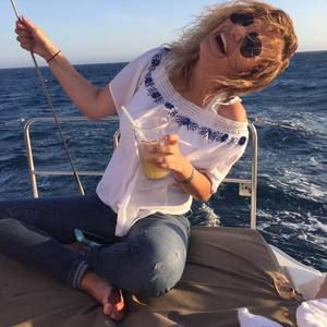 Meet your Posher, Samantha