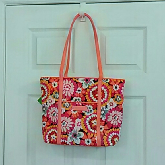 🌹Vera Bradley small Trimmed tote - Picture 3 of 4