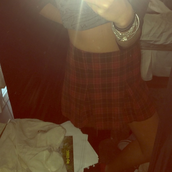 Brandy Melville skirt