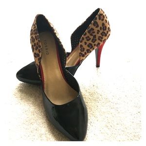 Leopard print black and red heeled shoes