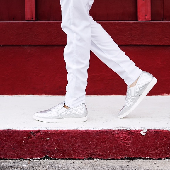 Style Link Miami Shoes - Silver Quilted Pattern Slip On Sneaker