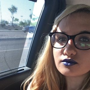 Meet your Posher, Savanah