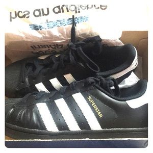 Adidas superstar