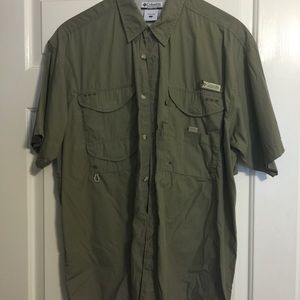 Columbia short sleeve shirt