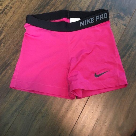 ‼️ BRIGHT PINK NIKE SHORTS ‼️