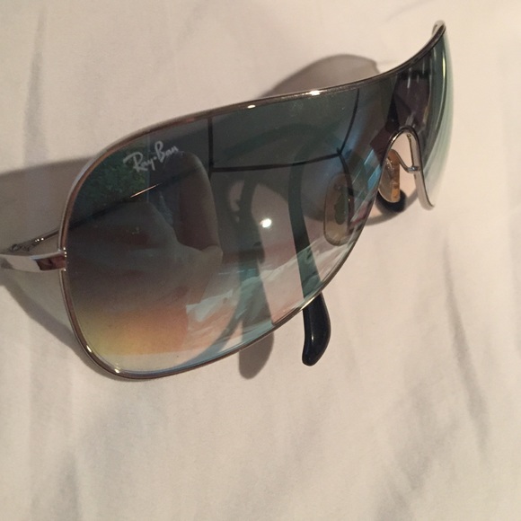 😎 Blue Ray Bans 😎 - Picture 2 of 7