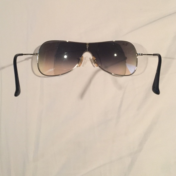 😎 Blue Ray Bans 😎 - Picture 3 of 7