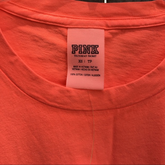 ‼️SOLD‼️BNWT VS PINK CAMPUS TEE - Picture 2 of 2