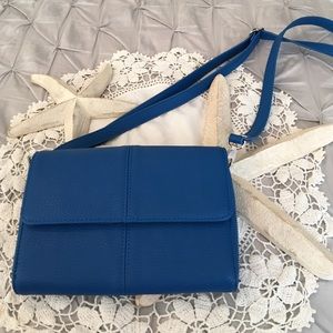 Tons of Funds Jewell Wallet by Thirtyone!