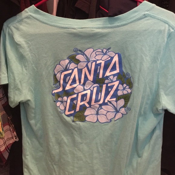 Authentic Santa Cruz V-Neck. - Picture 3 of 3