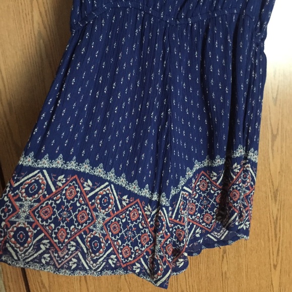 Romper - Picture 2 of 3