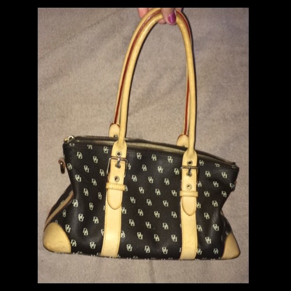 ON HOLD!!!! Dooney and Bourke AUTHENTIC set! 😍