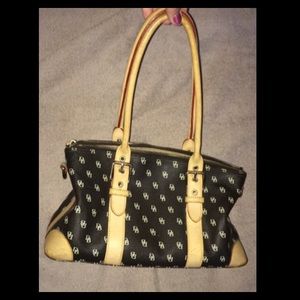 ON HOLD!!!! Dooney and Bourke AUTHENTIC set! 😍
