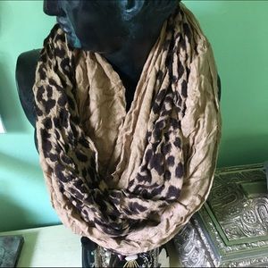 Fashion scarf