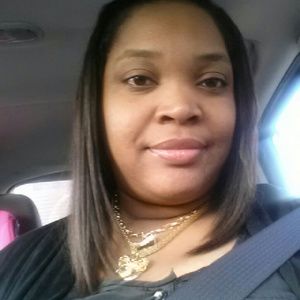 Meet your Posher, Latisha