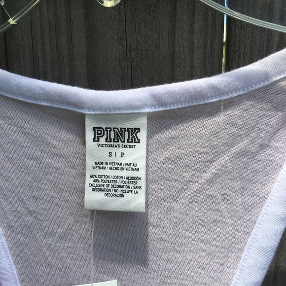 ‼️SOLD‼️BNWT VS PINK ULTIMATE YOGA AND TANK SET - Picture 2 of 3